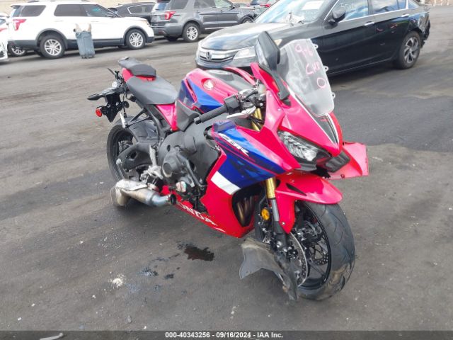 2024 HONDA CBR1000 JH2SC775XRK700028