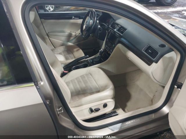 1VWCV7A37FC052195 Volkswagen Passat 2.0l Tdi Sel Premium