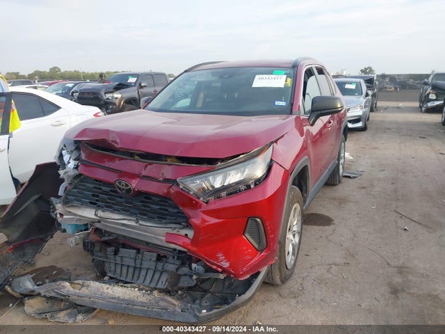 Toyota RAV4 LE 2020 2T3H1RFV2LC051637 Image 2