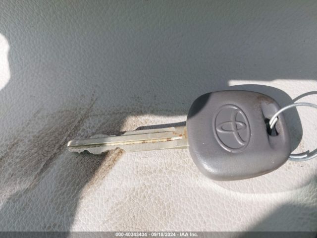 5TDKK3DC1ES445246 Toyota Sienna Le V6 8 Passenger