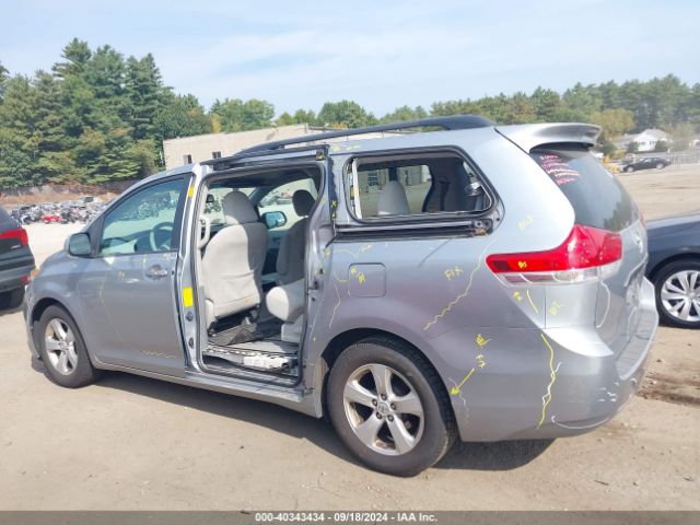 5TDKK3DC1ES445246 Toyota Sienna Le V6 8 Passenger