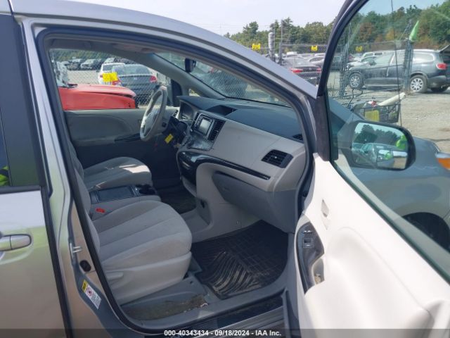 5TDKK3DC1ES445246 Toyota Sienna Le V6 8 Passenger