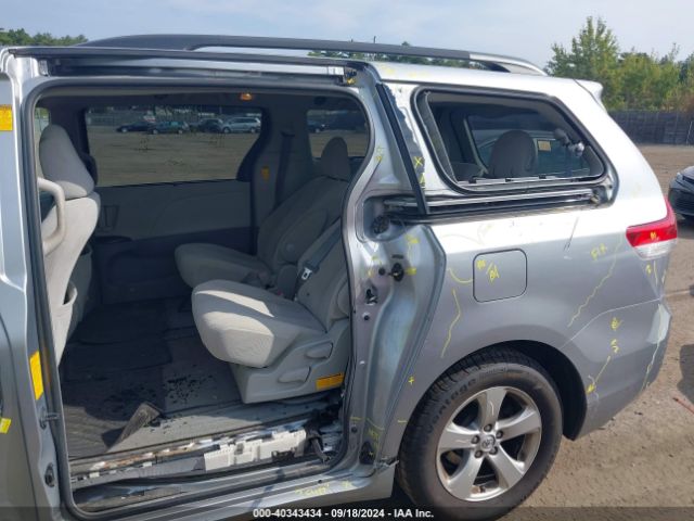 5TDKK3DC1ES445246 Toyota Sienna Le V6 8 Passenger