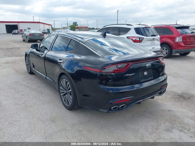 KIA Stinger Premium 2018 KNAE25LA4J6014822 Image 3
