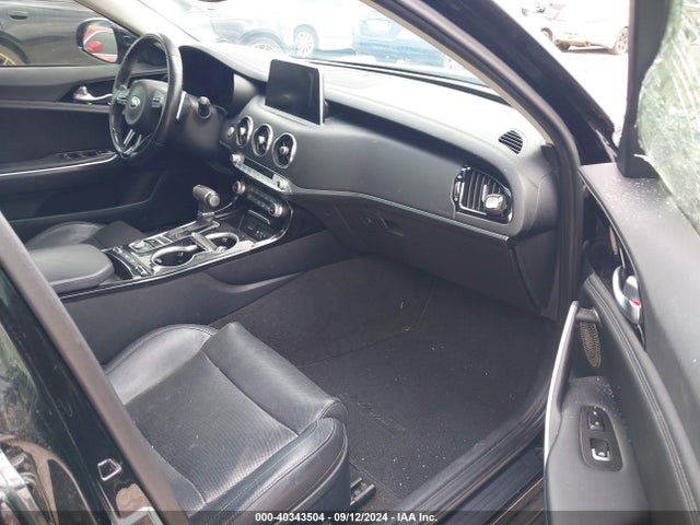 KIA Stinger Premium 2018 KNAE25LA4J6014822 Image 5