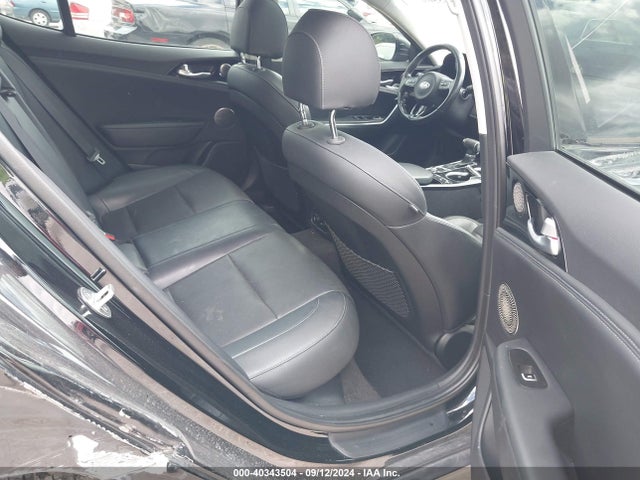 KIA Stinger Premium 2018 KNAE25LA4J6014822 Image 8