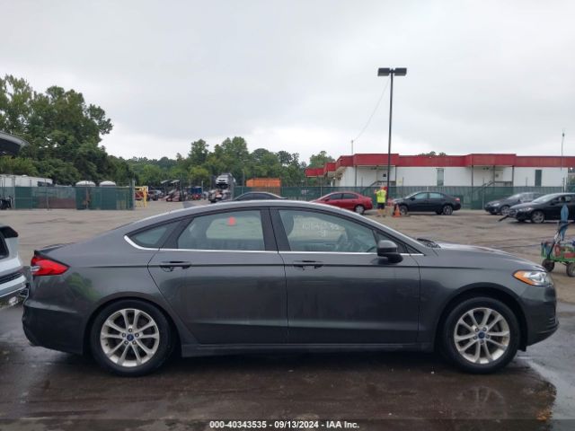 3FA6P0HD5KR112475 Ford FUSION SE