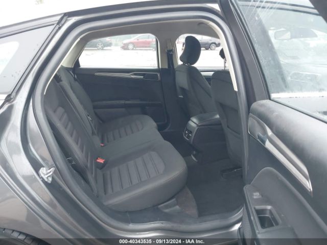 3FA6P0HD5KR112475 Ford FUSION SE
