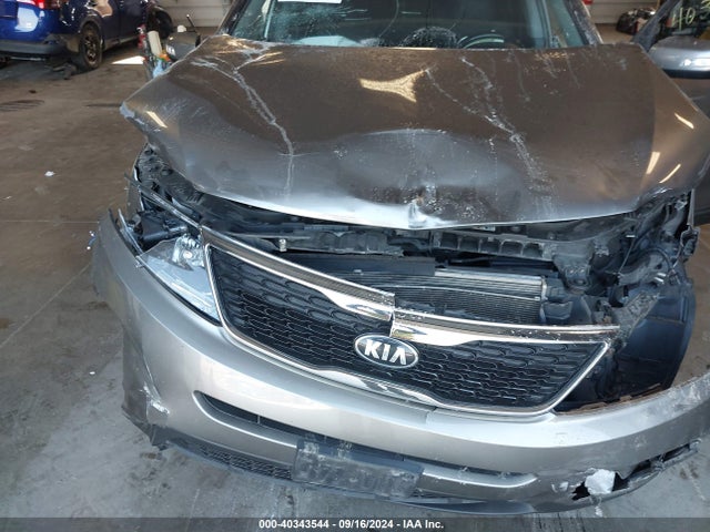 KIA Sorento Lx V6 2014 5XYKT4A77EG521365 Image 6