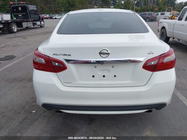 Nissan Altima 2.5 Sv 2018 1N4AL3AP4JC245222 Image 16