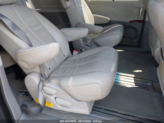 5TDYK3DC1ES516245 Toyota Sienna Xle V6 8 Passenger