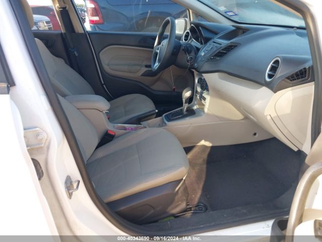 3FADP4EJ1JM119122 Ford FIESTA SE