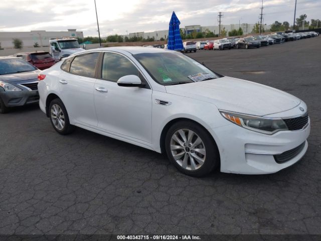 5XXGT4L30JG267772 KIA Optima Lx