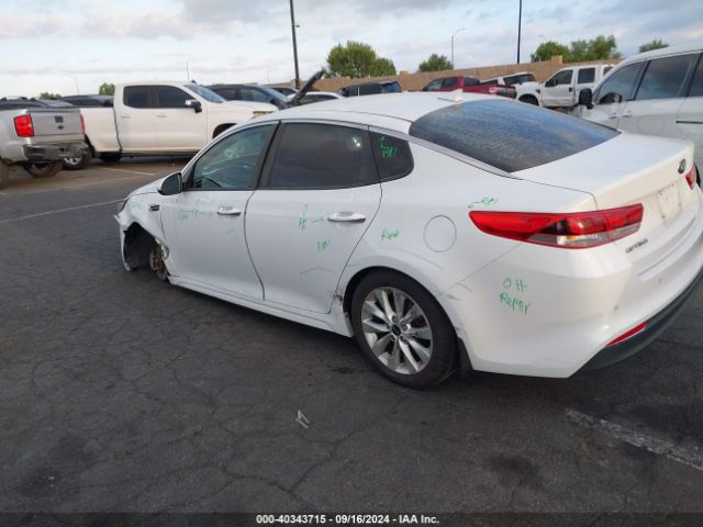 5XXGT4L30JG267772 KIA Optima Lx