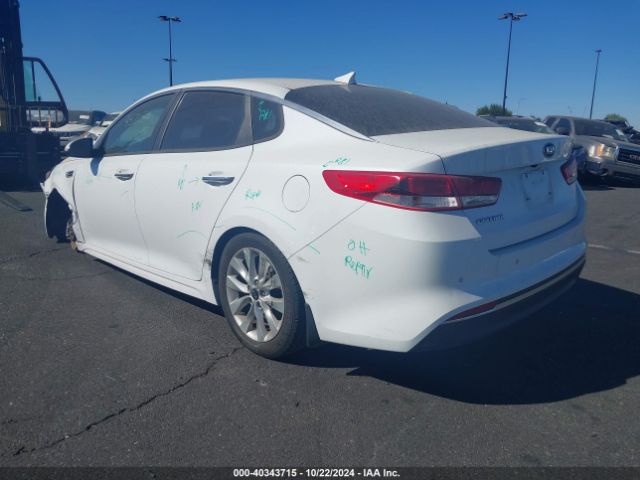 5XXGT4L30JG267772 KIA Optima Lx