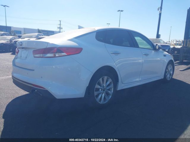 5XXGT4L30JG267772 KIA Optima Lx