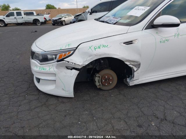5XXGT4L30JG267772 KIA Optima Lx