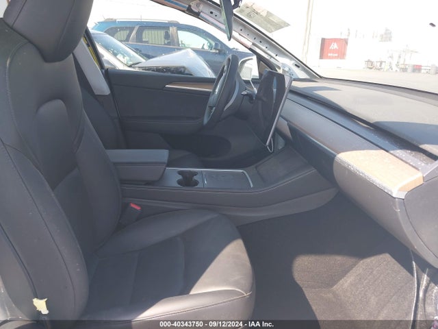 2023 TESLA MODEL Y 7SAYGDEE3PA104780 Photo 4