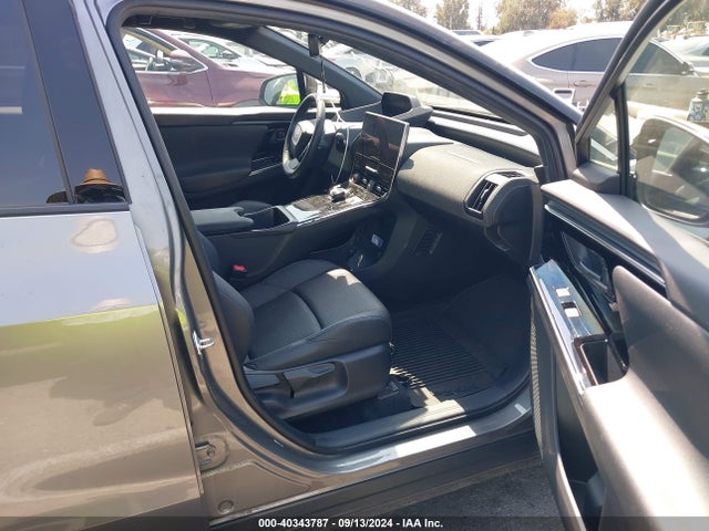 Toyota Bz4x Limited 2023 JTMABABA5PA002423 Image 5