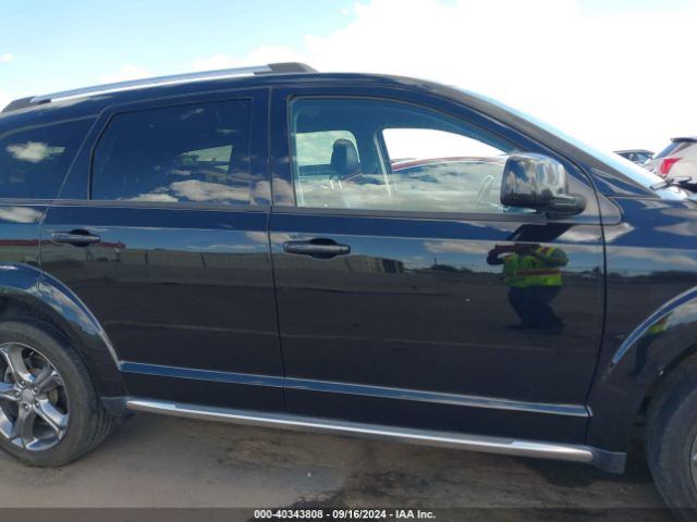3C4PDCGB9FT632535 Dodge Journey Crossroad