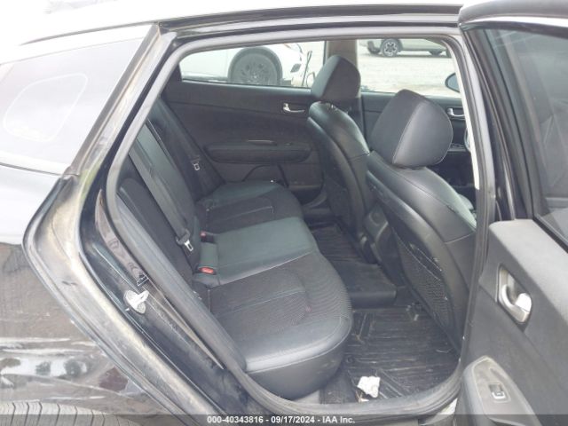 5XXGT4L30KG282855 KIA Optima S