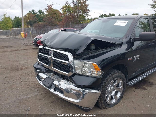 1C6RR7TT1KS612119 RAM 1500 Classic Slt  4x4 6'4 Box