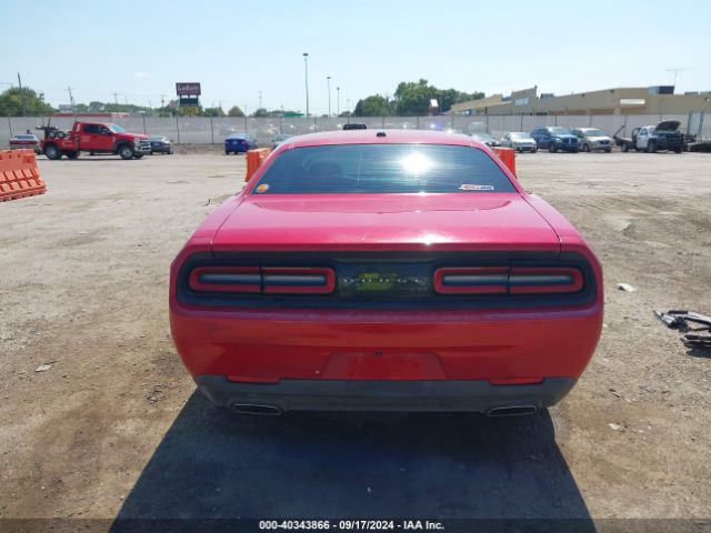 2C3CDZAG9FH909719 Dodge Challenger Sxt