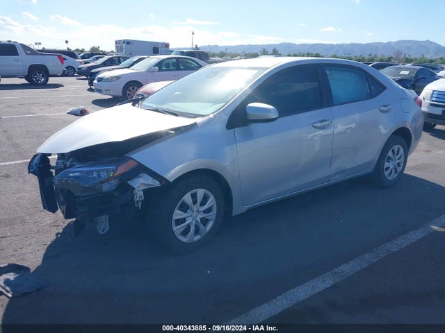 Toyota COROLLA L 2018 2T1BURHE4JC090990 Image 2