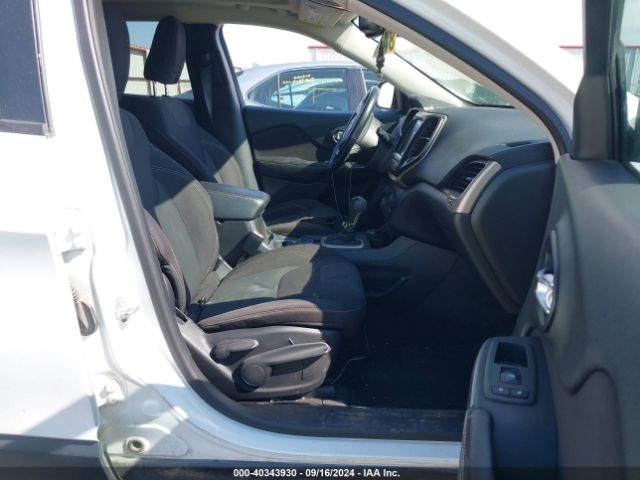 1C4PJMCS0GW133848 Jeep Cherokee Altitude