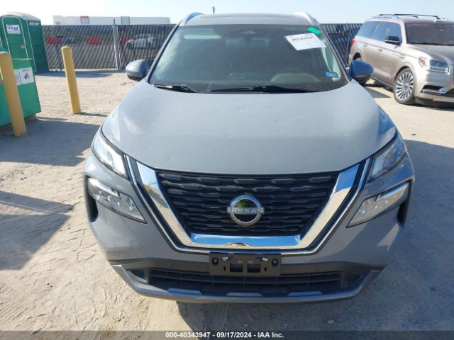 5N1BT3CA5PC829544 Nissan Rogue Sl Fwd