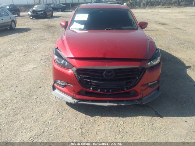 3MZBN1V35JM163578 Mazda Mazda3 Touring