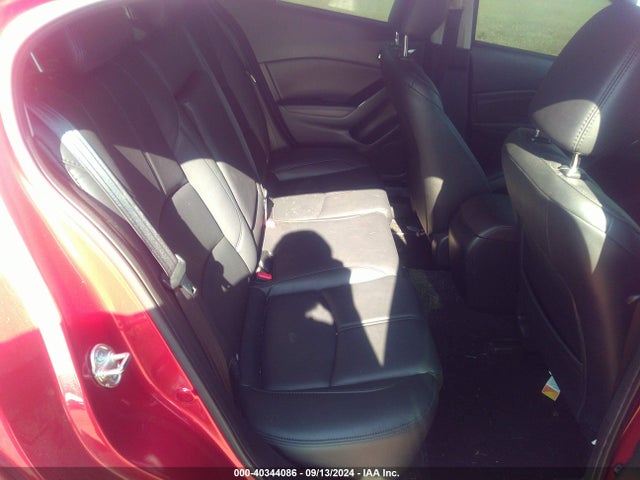 3MZBN1V35JM163578 Mazda Mazda3 Touring