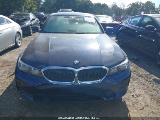 WBA5R1C54KFH09149 BMW 330I