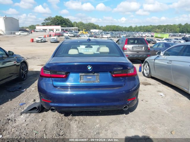 WBA5R1C54KFH09149 BMW 330I