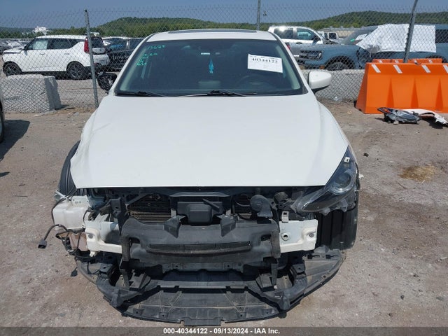 JM1BM1M3XE1197137 Mazda Mazda3 S Grand Touring