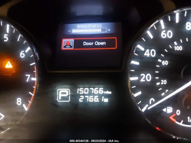 5N1AR2MM8FC723665 Nissan Pathfinder Sv