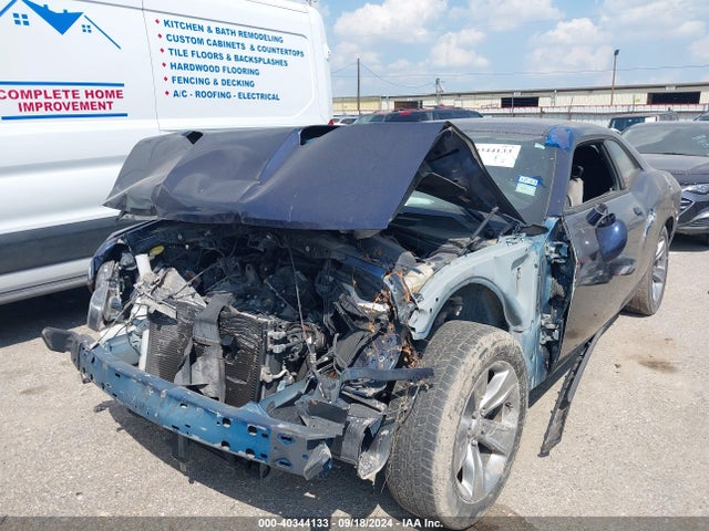 Dodge Challenger Sxt 2015 2C3CDZAG4FH900863 Image 2