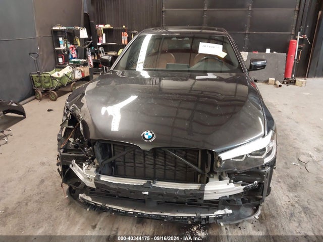 WBAJA5C50KWW08166 BMW 530I