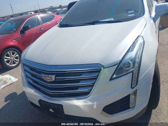 1GYKNARS2JZ144984 Cadillac Xt5 Standard