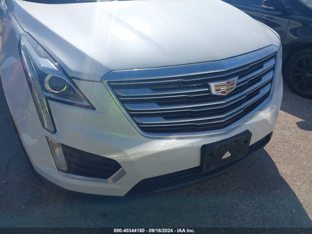 1GYKNARS2JZ144984 Cadillac Xt5 Standard