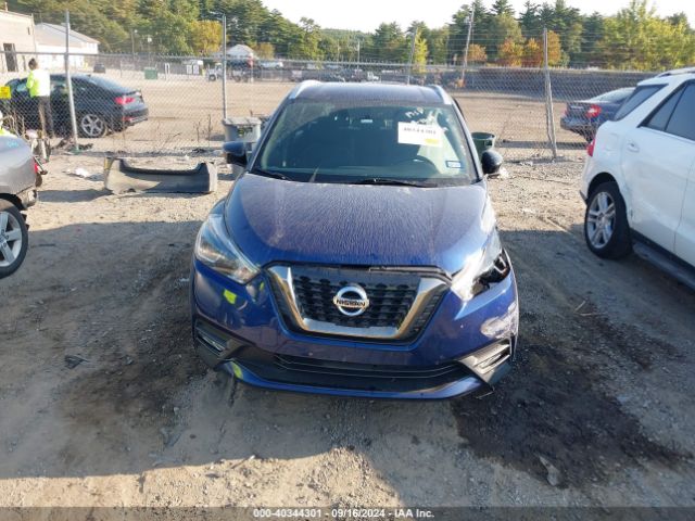 3N1CP5CU2KL496142 Nissan KICKS SR