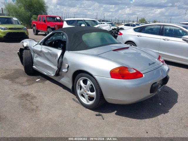 1999 PORSCHE BOXSTER WP0CA2983XU628880 Photo 2