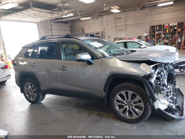 Toyota Rav4 Xle Premium 2023 2T3A1RFV1PC359941 Image 13