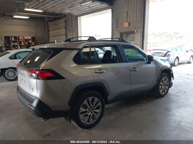 Toyota Rav4 Xle Premium 2023 2T3A1RFV1PC359941 Image 4
