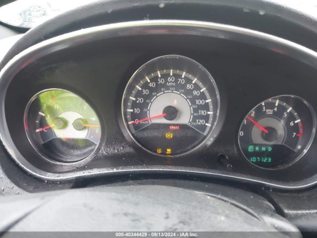 1C3CCBAB6EN206468 Chrysler 200 LX