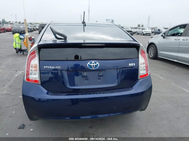 JTDKN3DU5F0456173 Toyota Prius Four