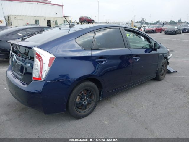 JTDKN3DU5F0456173 Toyota Prius Four