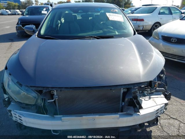 19XFC2F61KE200310 Honda Civic Lx