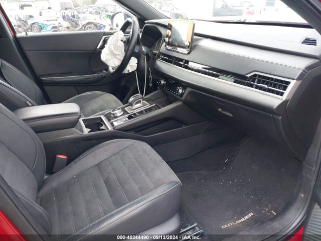2022 MITSUBISHI OUTLANDER JA4J4UA88NZ054986 Photo 4