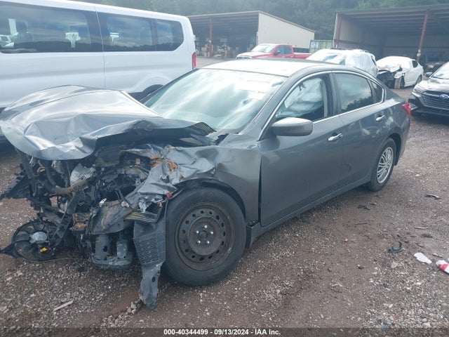 Nissan Altima 2.5 S 2017 1N4AL3AP7HC472575 Image 2